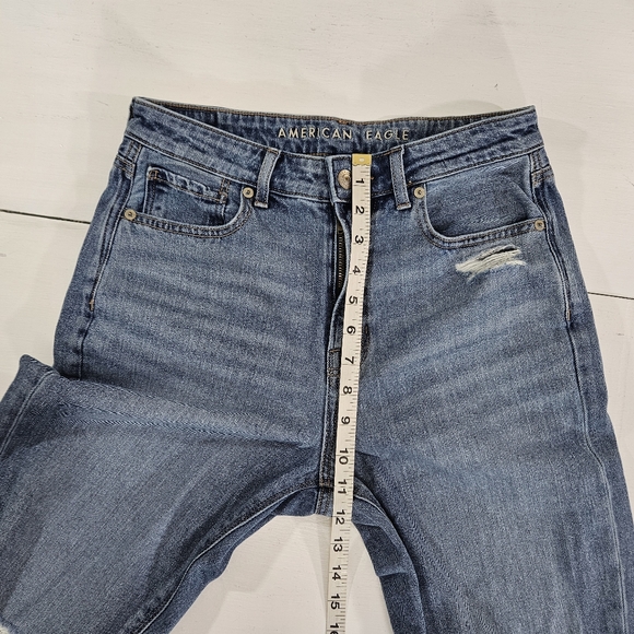 American Eagle Outfitters Distressed Mom Jean Womens Size 4 - Picture 5 of 16